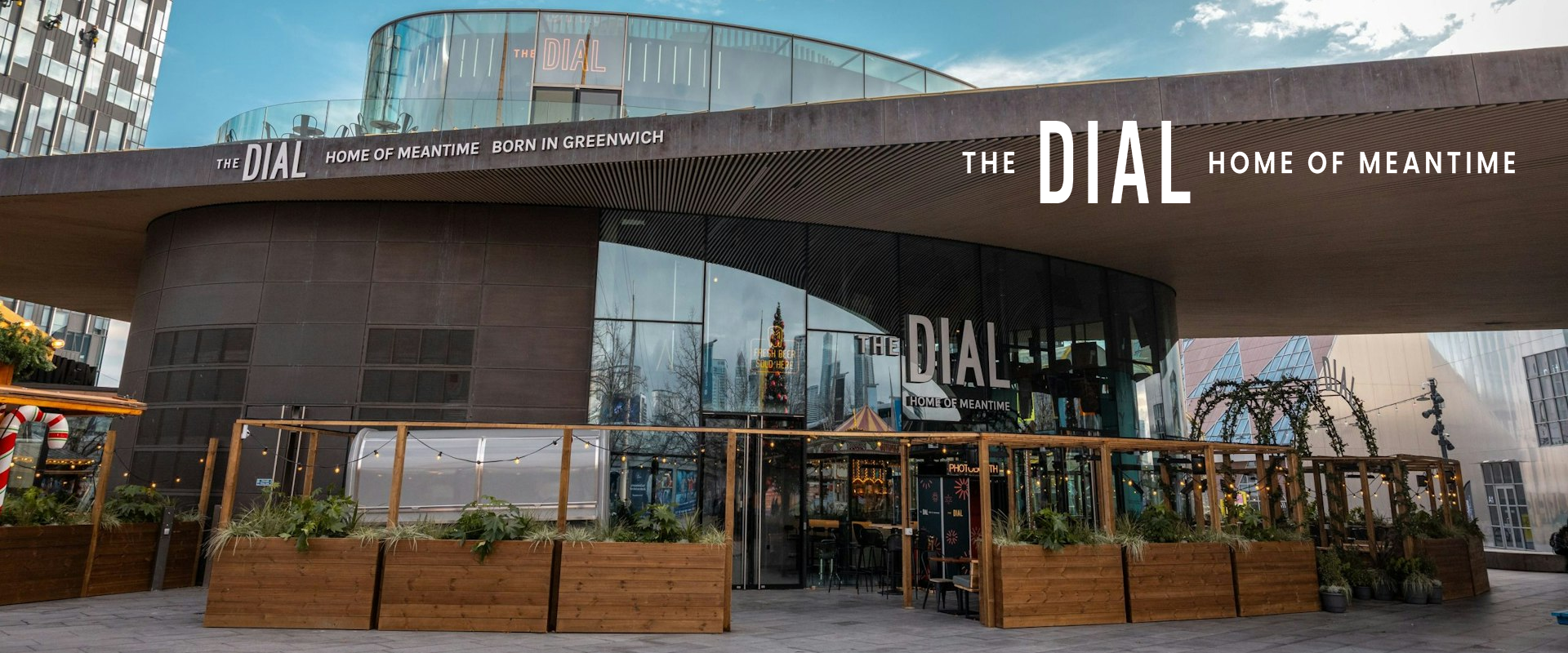 Party brunch & rooftop outside the O2!