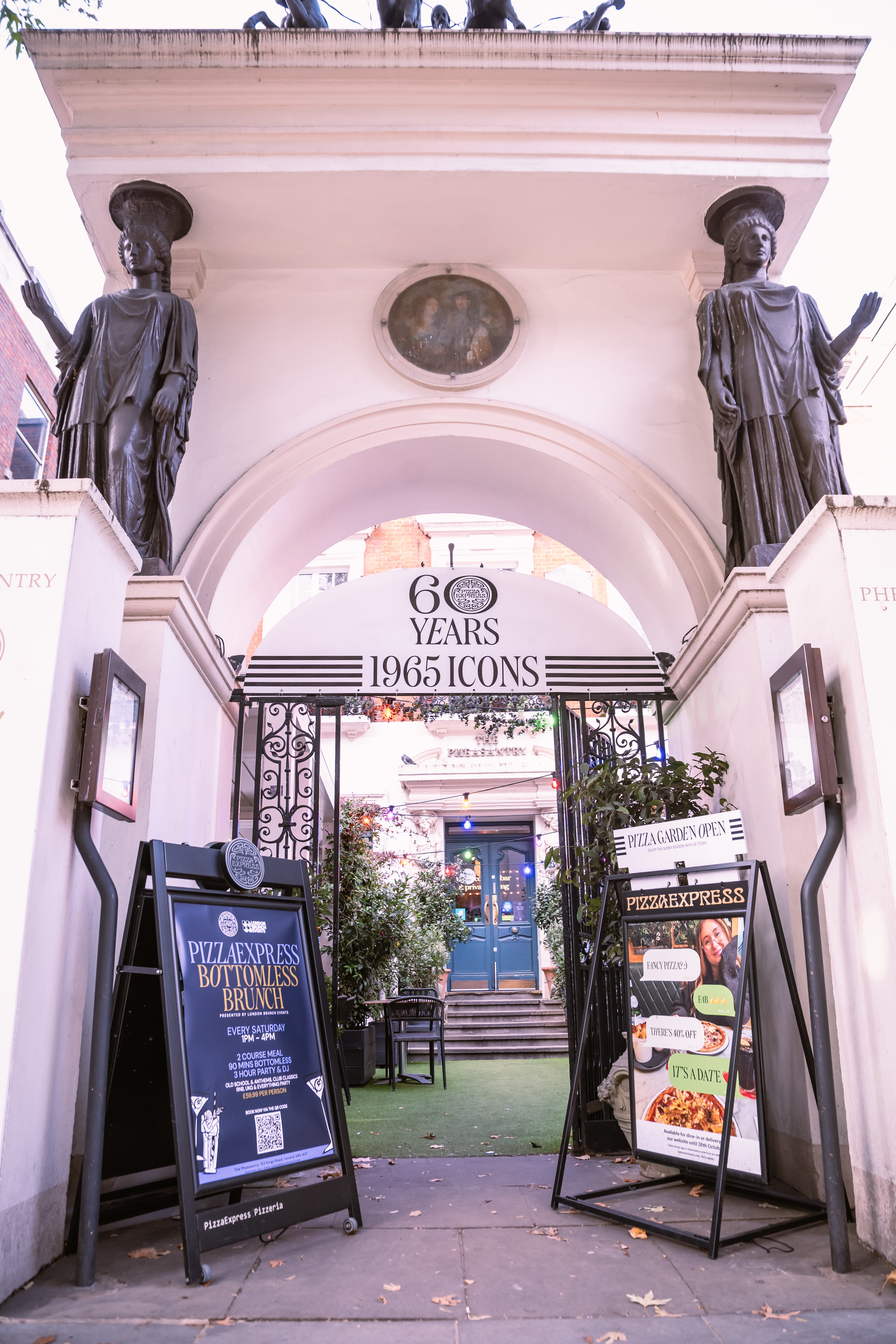 PizzaExpress Bottomless Brunch